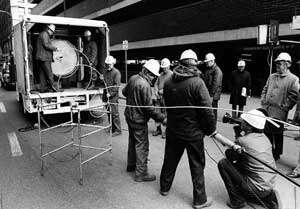 AT&T installs first telecom link in coal tunnels under Chicago, Illinois